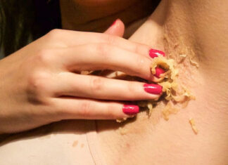 Smeer daarom eens aardappel onder je oksels!