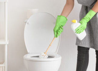 Doe hierom nooit afwasmiddel in de WC